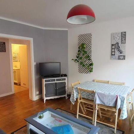 Appartement Spacieux Et Agreable Сен-Брук Екстериор снимка