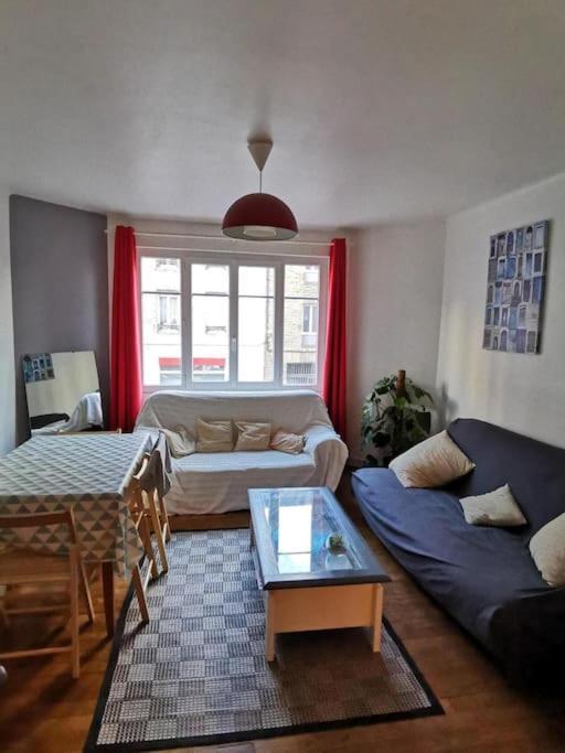 Appartement Spacieux Et Agreable Сен-Брук Екстериор снимка